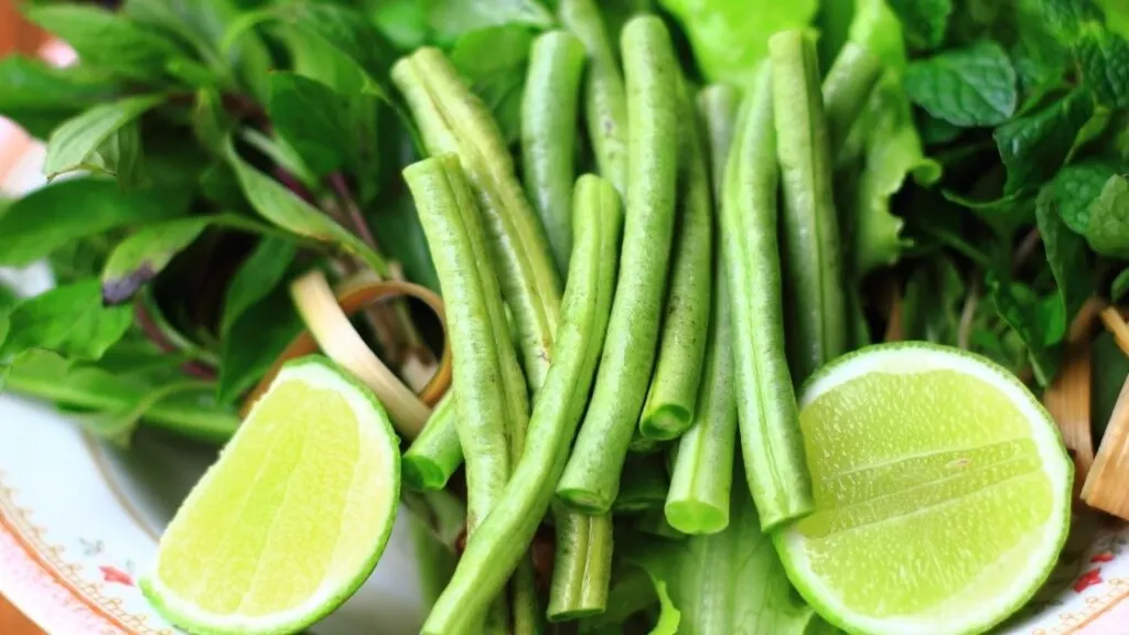 Storing and Picking Green Foods